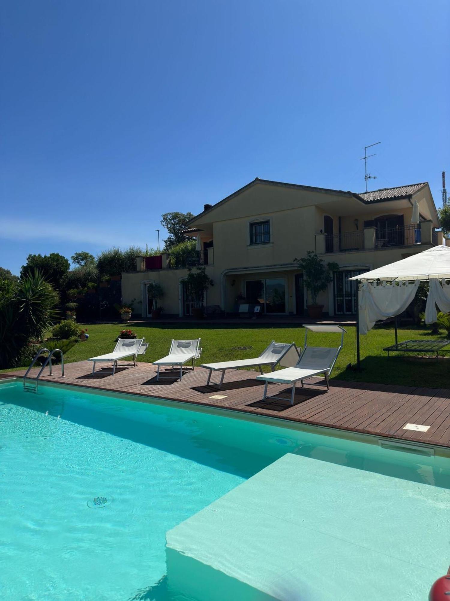 Villa Del Sole Valverde  Exterior photo